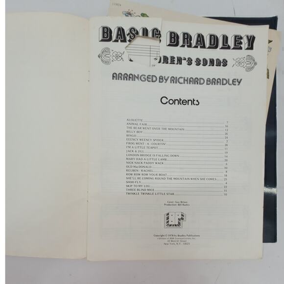 Lot of 5 Vintage Sheet Music ong Books , Phantom of the Opera, Neil Diamond - Picture 9 of 13